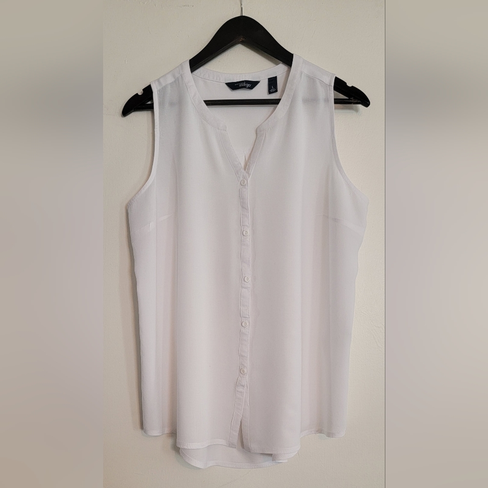 Sleeveless top